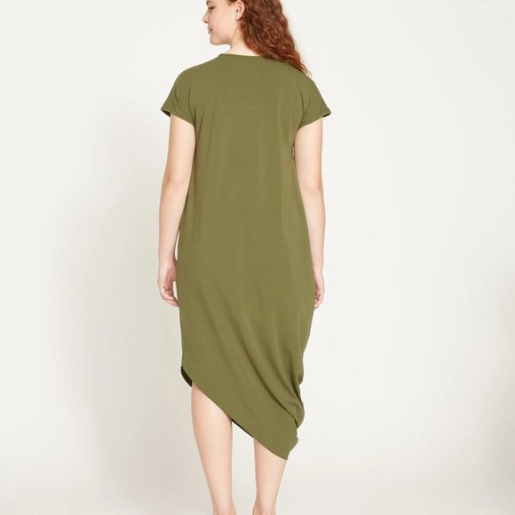 NWT Universal Standard Geneva Short-Sleeve Crewneck Dress in Camo (6/8) - Picture 3 of 6